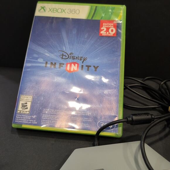 Disney Infinity 3.0 XBox 360 Lot 4 Figures & 13 Power DISC, Game and Portal - Picture 5 of 11